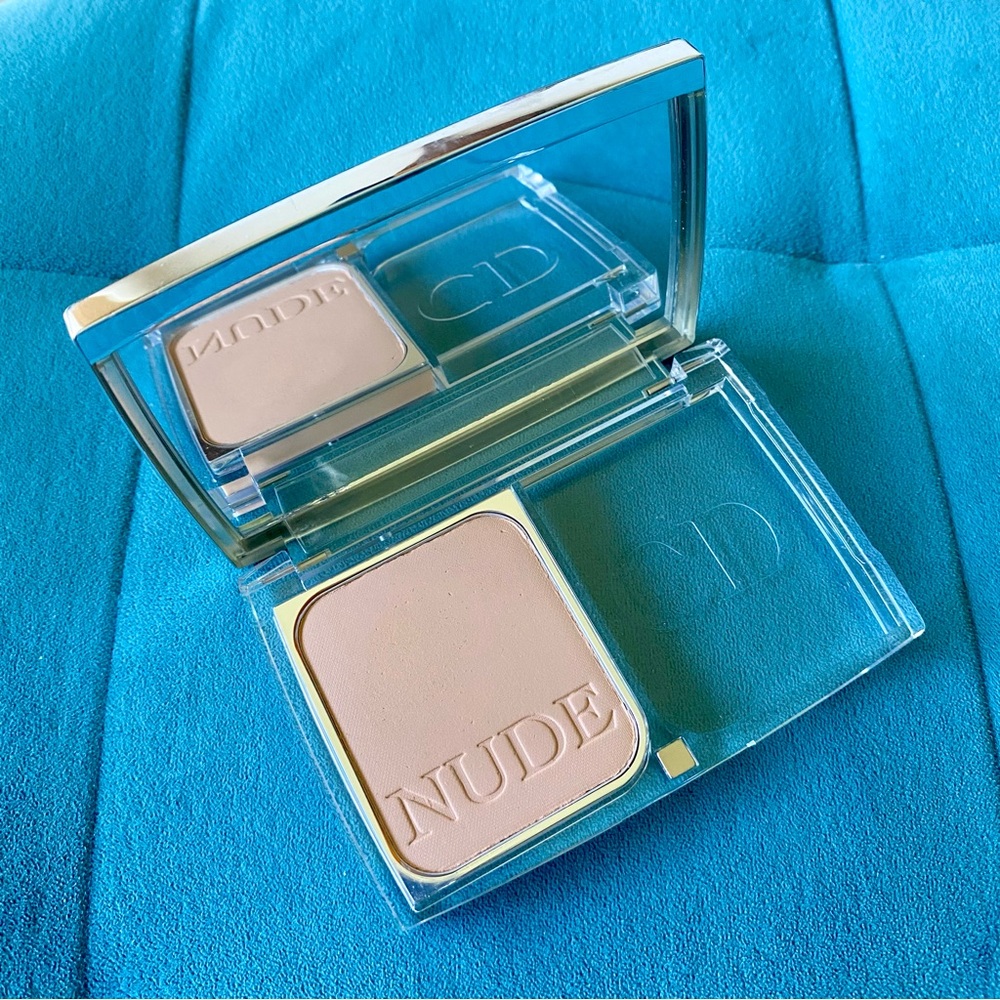 Dior Diorskin Nude Pressed Powder Compact 030 Beige RARE